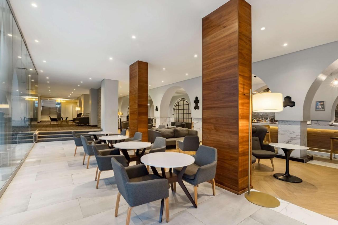 Radisson Ikeja 4*